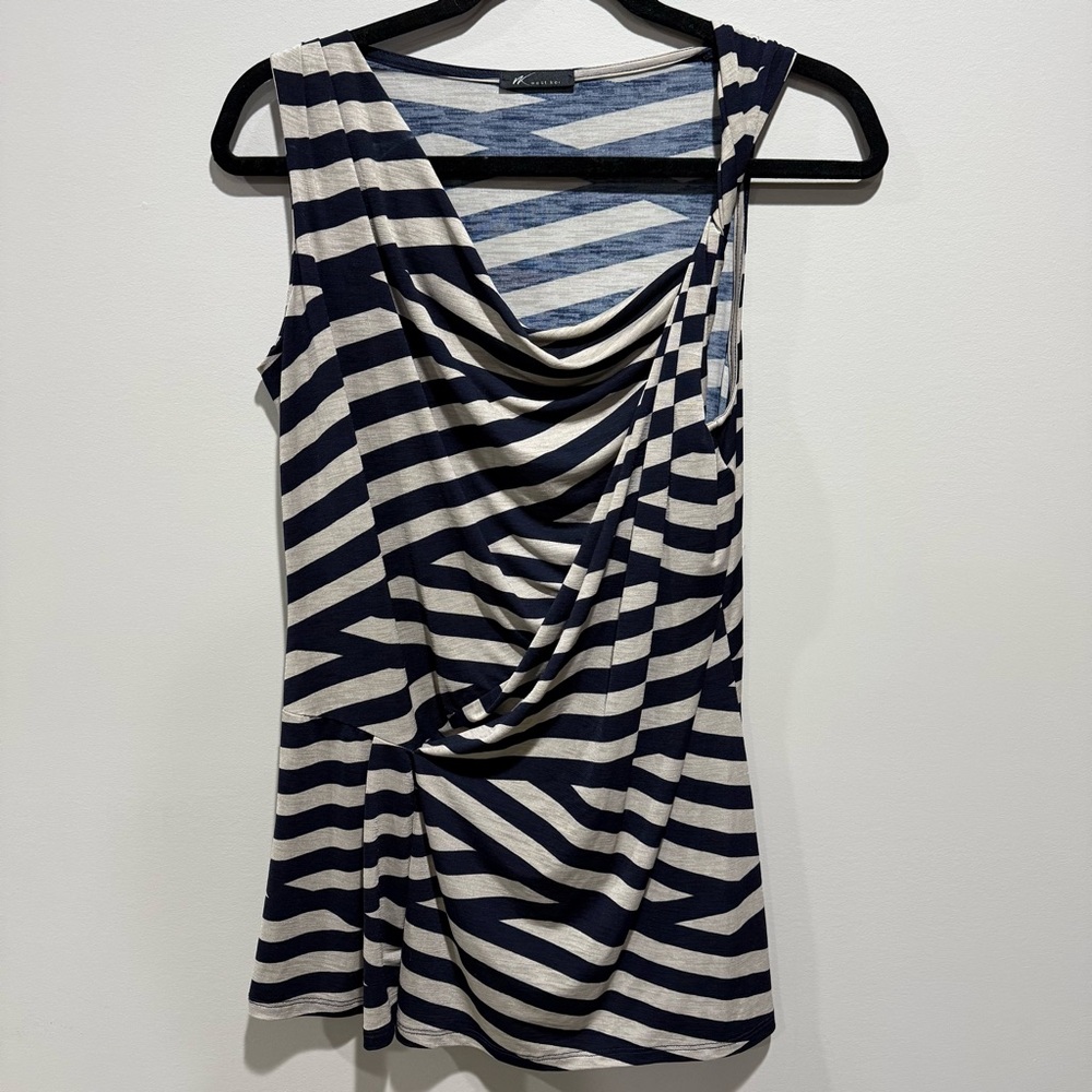 West Kei Asymmetrical Sleeveless Top | Size Large | Navy and Tan | Rouched